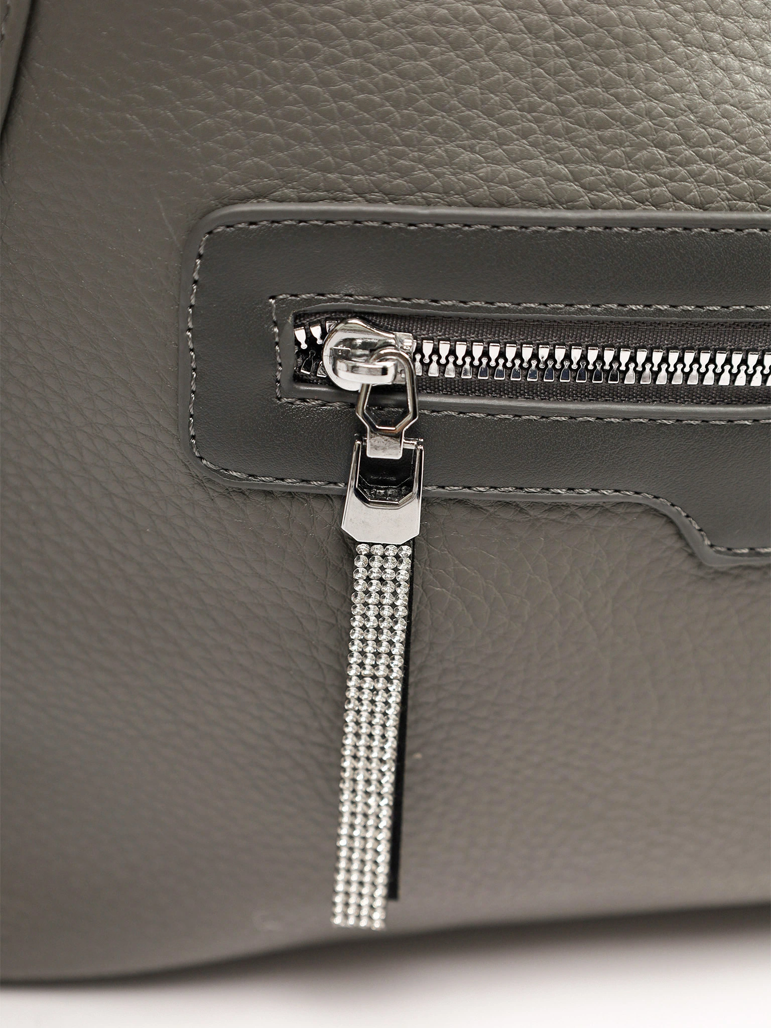 Сумка-шоппер  с декоративным пуллером со стразами в ассортименте